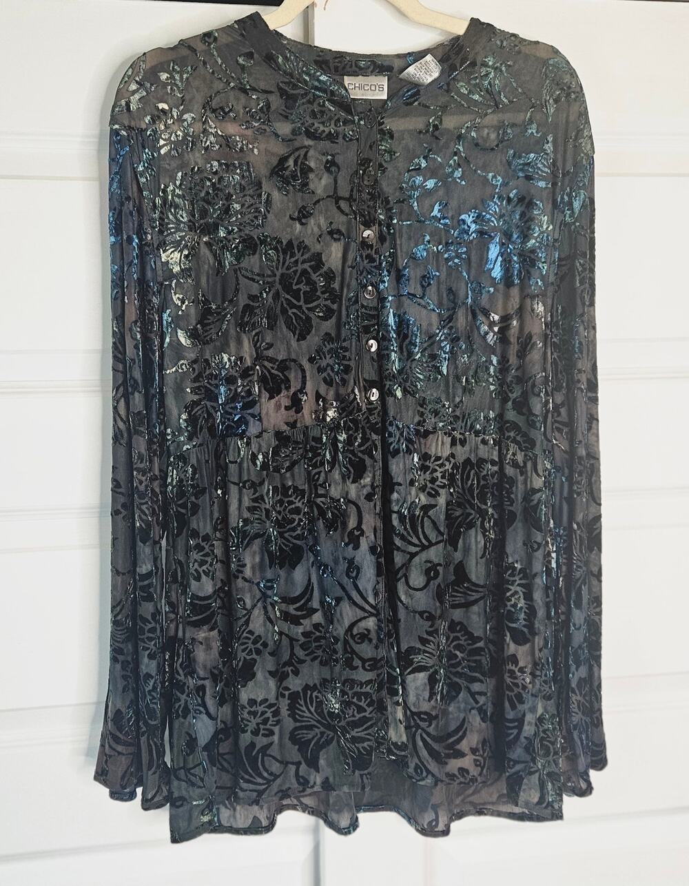 Chico's Size 3 Black Velvet Devoré Floral Button Down Top XL Whimsigoth Boho
